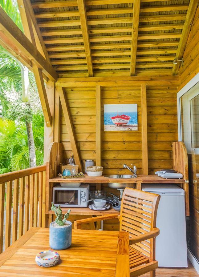 Carre Royal Bed & Breakfast Deshaies Exterior photo