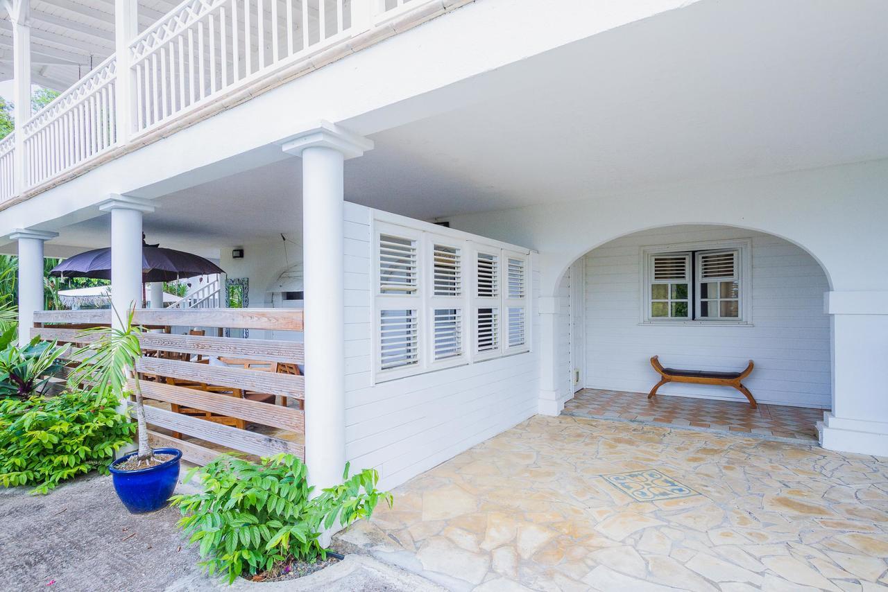 Carre Royal Bed & Breakfast Deshaies Exterior photo